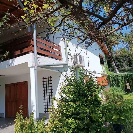 Holiday home Garden House
